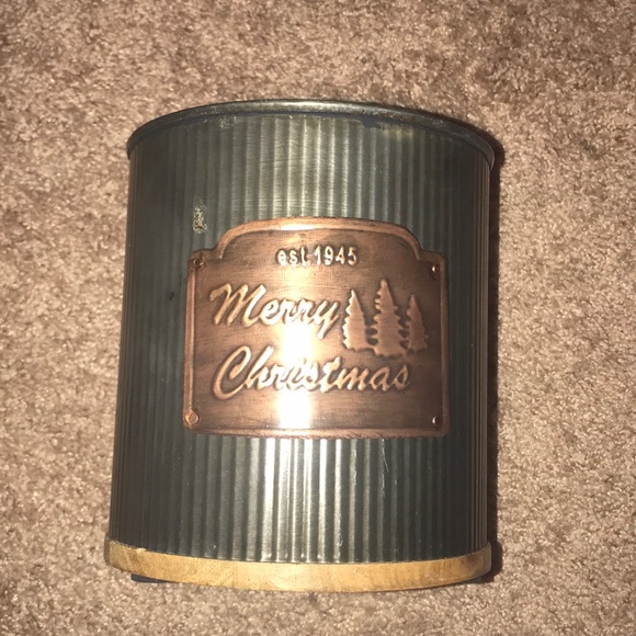 Christmas container - Picture 1 of 2